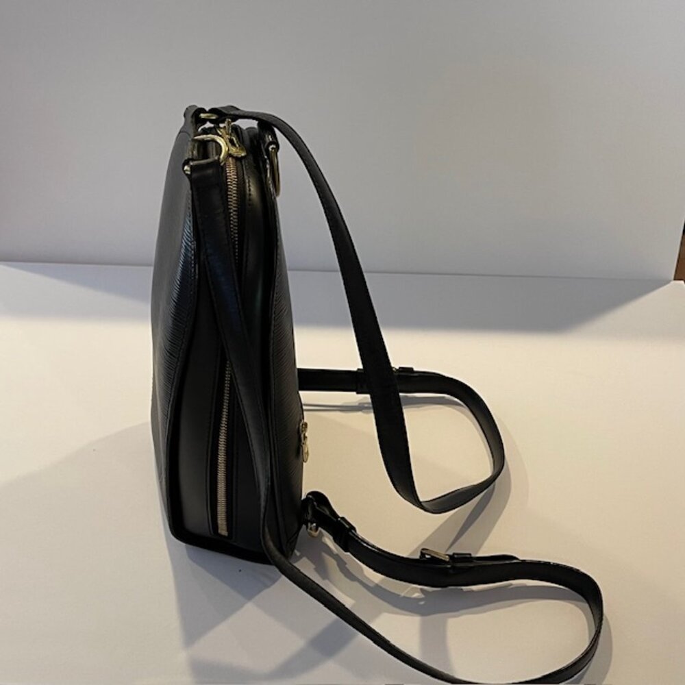 Louis Vuitton Black Epi Mabillon Backpack. - Picture 7 of 8